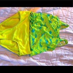 Justice 2 piece girls bathing suit size 20.  Tropical print in yellow and green.